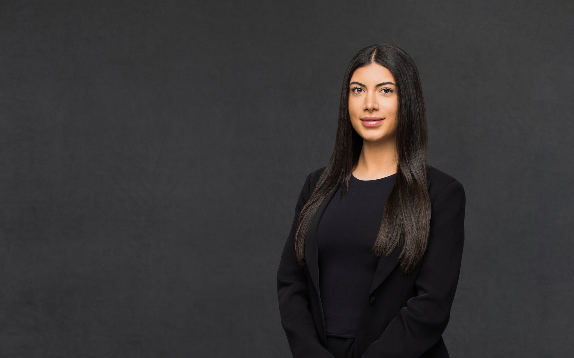 Natalie-Shaana-1920w